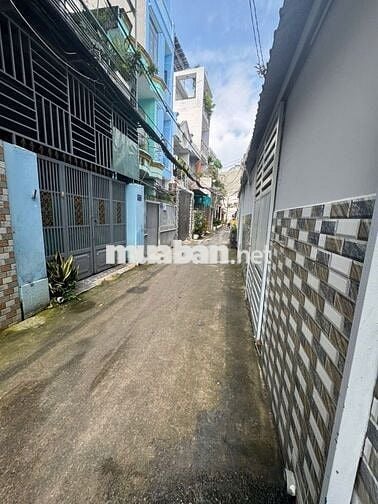 NGAY CO.OP MART QUANG TRUNG- 70M2 - TRỆT 2 LẦU - P11 GÒ VẤP 6TY85.