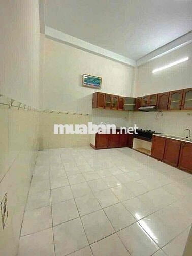 Cho thuê nhà 3 lầu 3PN Nguyễn Thái Bình, Tân Bình – 19,5tr/th