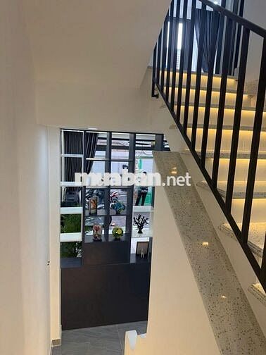 NGAY CO.OP MART QUANG TRUNG- 70M2 - TRỆT 2 LẦU - P11 GÒ VẤP 6TY85.