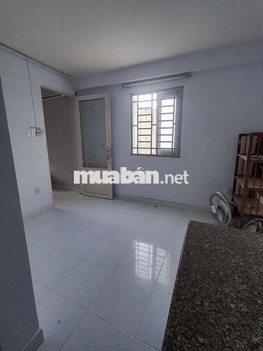 phòng cửa sổ trời hẻm 107 Quang Trung, p.10, Gò Vấp