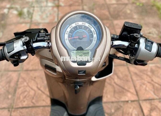 Honda SCOOPY 2021 Khóa SMARTKEY Up Vàng Kim