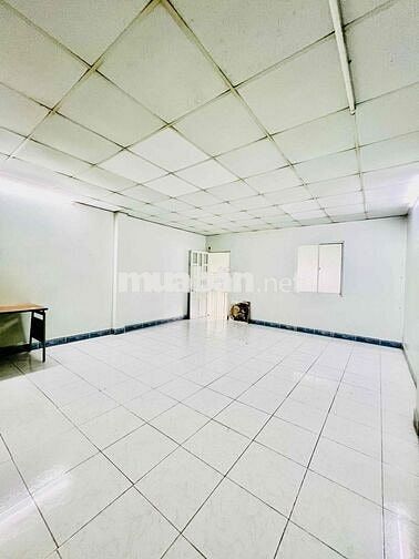 Nhà Sạch Sẻ DT 6x15 1Trệt 1Lửng 2Pn 2Wc Sân Đậu Xe Nhà Thông Thoáng