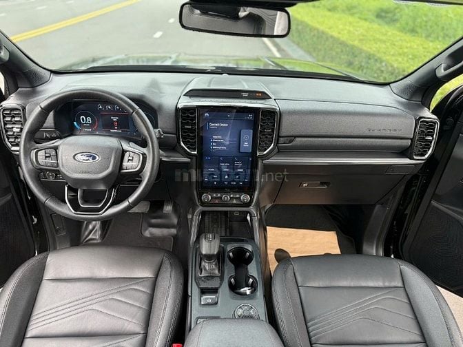 Bán ôtô Ford Everst 4x4 Titanium, sản xuất 2022, chạy được 65.000km