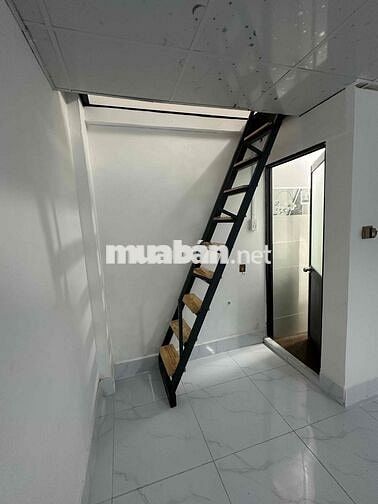 Cho thuê nhà MT Nguyễn Lộ Trạch cách Aeon 500 mét