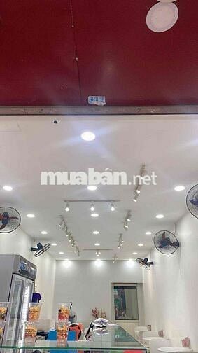 Cho thuê nhà mặt phố Trương Định DT 43m, MT 4m