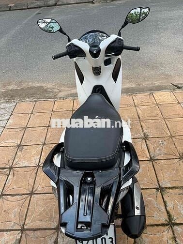 Honda SH 150cc CBS 2017 Máy zin Chính chủ Xe mộc