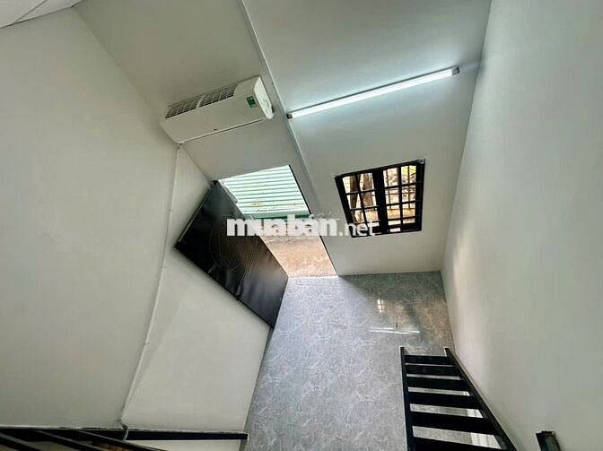 Phòng trọ mới xây gần Lotte mart Nguyễn Văn Lượng giá rẻ có máy lạnh