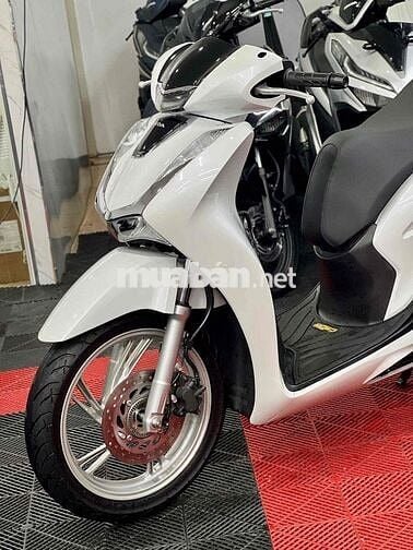💥SH125 ABS đời 2022 BSTP Chính Chủ xe keng mới💥