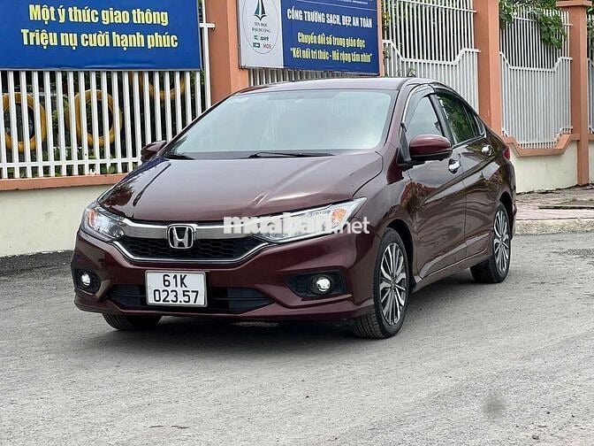 Honda City 2018 1.5 TOP màu đỏ đô rất đẹp