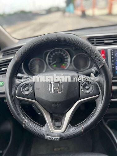 Honda City 2018 1.5 TOP màu đỏ đô rất đẹp