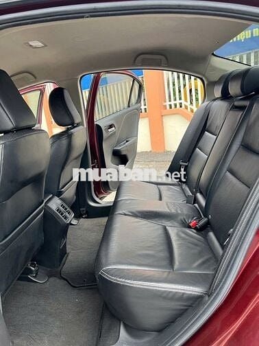 Honda City 2018 1.5 TOP màu đỏ đô rất đẹp