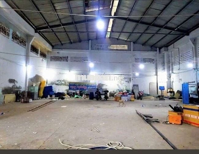 CHO  THUÊ  KHO  XƯỞNG ( 370m2) LÊ TRỌNG TẤN. QUẬN  TÂN  PHÚ