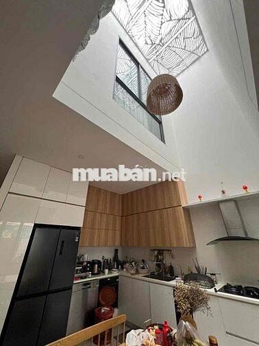 DG 5,5M NHÀ 3 TẦNG  122m MẶT TIỀN TT HẢI CHÂU TP. ĐÀ NẴNG - DT 122