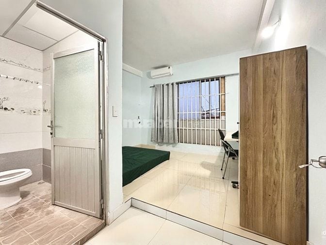 PHÒNG TÁCH BẾP, RỘNG RÃI, THOÁNG MÁT