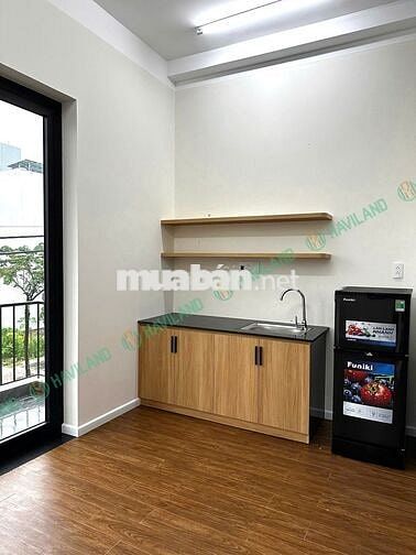 CĂN HỘ 1 PHÒNG NGỦ CÓ BAN CÔNG FULL NỘI THẤT NGAY CẦU TRUNG LƯƠNG