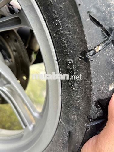 cần bán xe chính chủ ký giấy xe đẹp zin êm