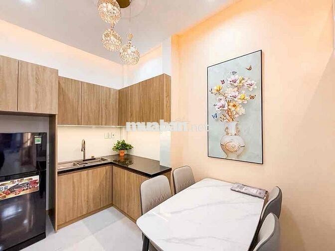 Bán Nhà riêng tại Nguyễn Thái Sơn, 4,4 tỷ ngay CÔNG VIÊN GIA ĐỊNH