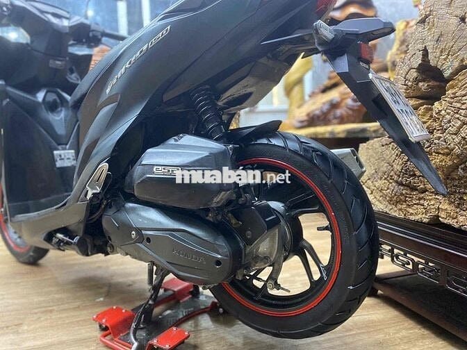 👉Vario 150cc 2018 chính chủ khoá smartkey