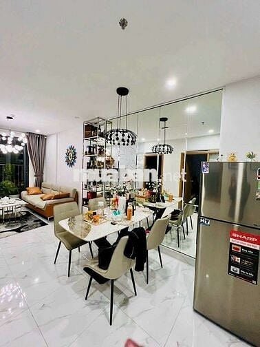 (6003) star Tower, 55,6 m2 ,bao sổ hồng: 1, 350 tỷ. Thuê 7,5 triệu/th