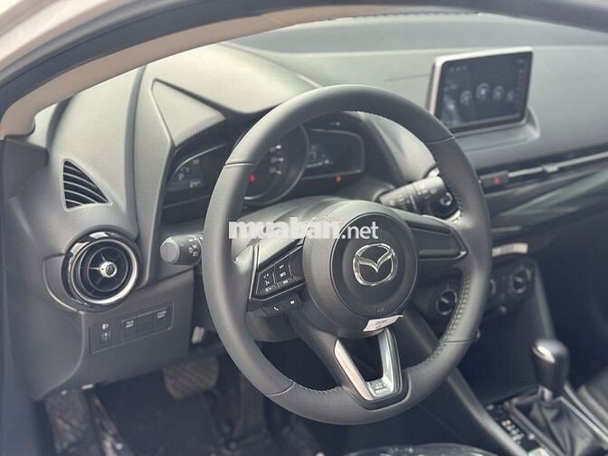 MAZDA CX3 2025 1.5 AT LẮP RÁP KM BẢO HIỂM VẬT CHẤT