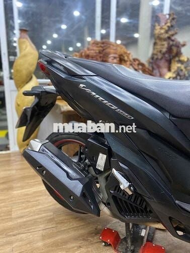 👉Vario 150cc 2018 chính chủ khoá smartkey