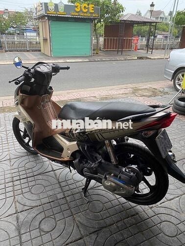 thanh lý novou 4 dk 2010 máy zin.