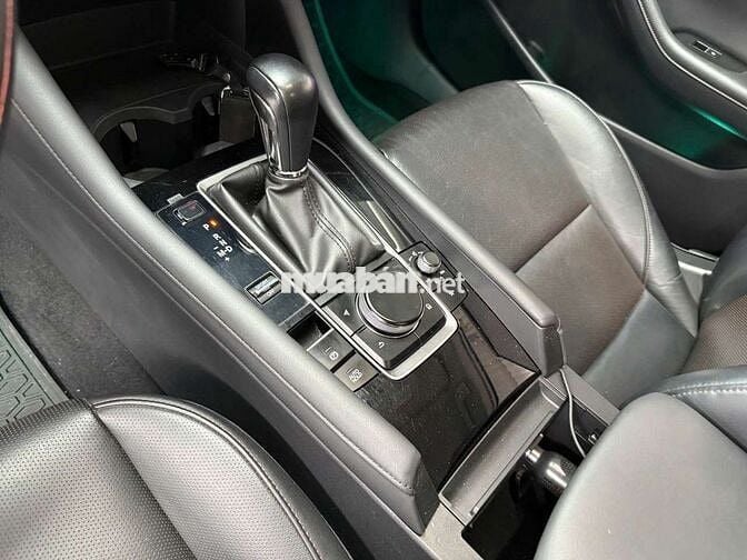 Mazda 3 Luxury 2022 - 39000 km Biển Sg 1 chủ