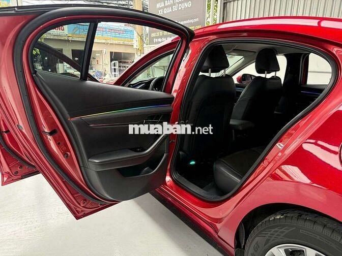 Mazda 3 Luxury 2022 - 39000 km Biển Sg 1 chủ