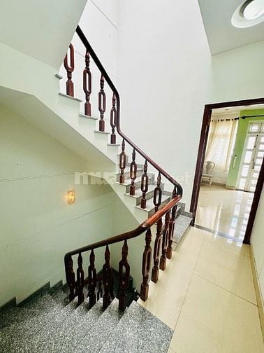 Bán nhà ( 4,5 x 12m) mặt tiền đường số 5, Phường 16. Gò Vấp.