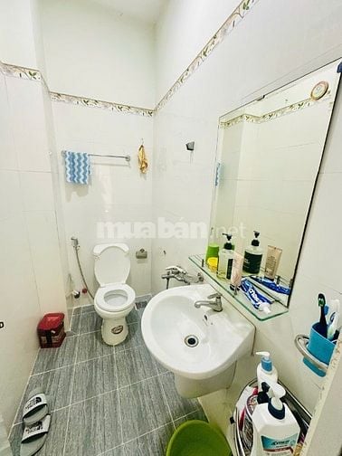 Bán nhà ( 4,5 x 12m) mặt tiền đường số 5, Phường 16. Gò Vấp.