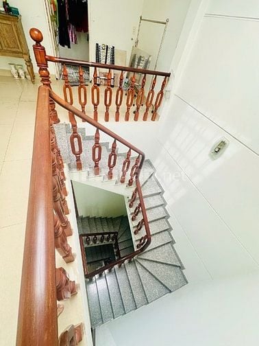 Bán nhà ( 4,5 x 12m) mặt tiền đường số 5, Phường 16. Gò Vấp.