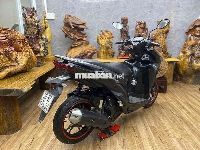 👉Vario 150cc 2018 chính chủ khoá smartkey