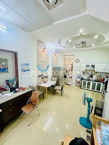 Bán nhà ( 4,5 x 12m) mặt tiền đường số 5, Phường 16. Gò Vấp.