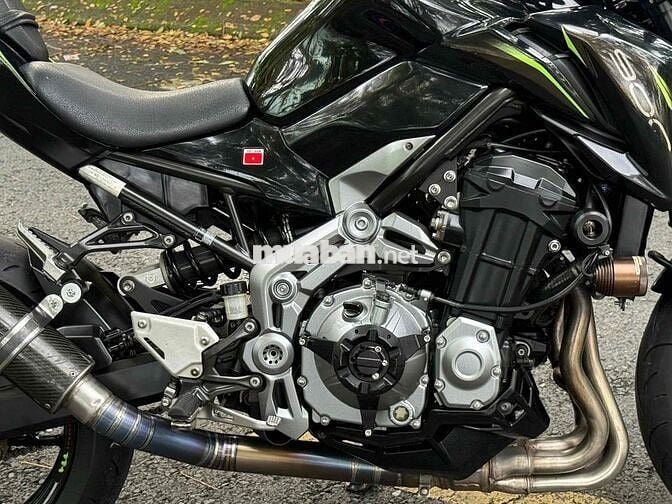 Kawasaki Z900 nhiều đồ chơi