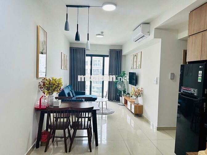 Chính chủ gửi cho thuê căn hộ 2PN Emerald -Celadon City. giá chỉ 13tr5