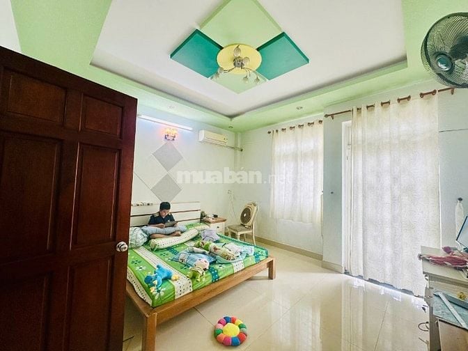 Bán nhà ( 4,5 x 12m) mặt tiền đường số 5, Phường 16. Gò Vấp.