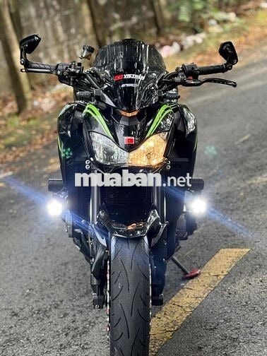 Kawasaki Z900 nhiều đồ chơi