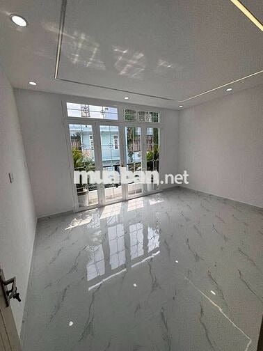 Bán nhà Trương Thị Hoa đối diện Công An Q12 ngang 4,5mx15m giá 1ty490