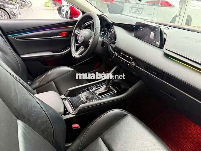 Mazda 3 Luxury 2022 - 39000 km Biển Sg 1 chủ