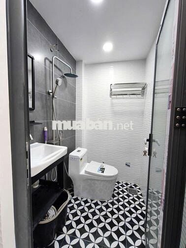 Bán nhà Trương Thị Hoa đối diện Công An Q12 ngang 4,5mx15m giá 1ty490