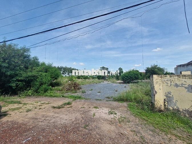 CẦN BÁN GẤP LÔ ĐẤT 1000M2 XÃ TRẢNG BÀNG TÂY NINH GIÁ 1 TỶ3