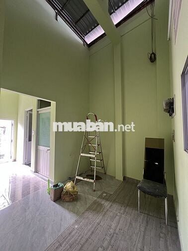 Cho thuê phòng trọ 23m2, có nhà VS riêng. gần Gigamall