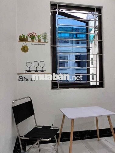 Cho thuê nhà nguyên căn 60M 3 tầng -3 ngủ -đủ nội thất -sát phố kdoanh