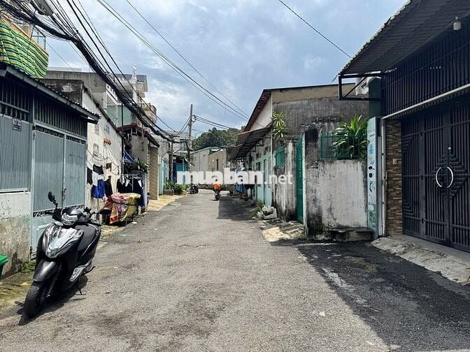 Bán nhà 3 tầng HXH Đường Lê Thị Hoa, Bình Chiểu - Giá 5,85 tỷ