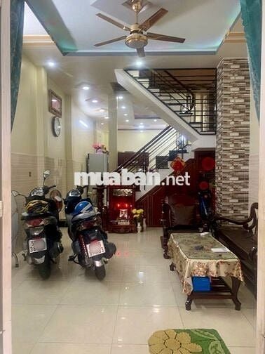 Bán nhà 3 tầng HXH Đường Lê Thị Hoa, Bình Chiểu - Giá 5,85 tỷ