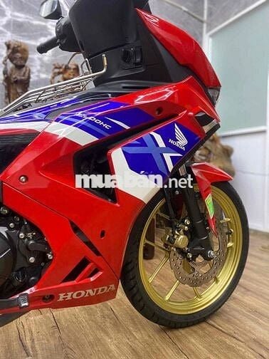 👉Winner V4 đk 2025 chính chủ xe như mới. odo 3k