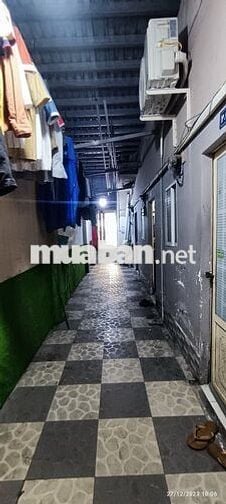 Phòng trọ đường Lô Tư Bình Tân có gác, có máy lạnh, yên tĩnh, an ninh.