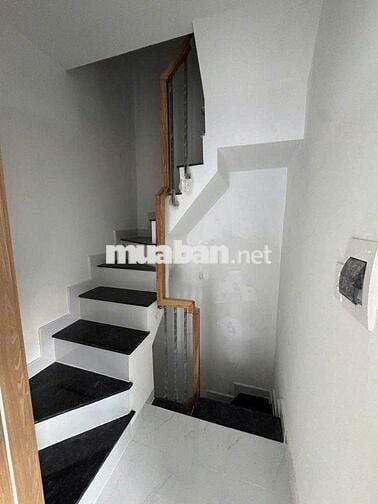 Cho Thuê Nhà Đường Số 7, Quận 3 ( KINH DOANH TỰ DO )