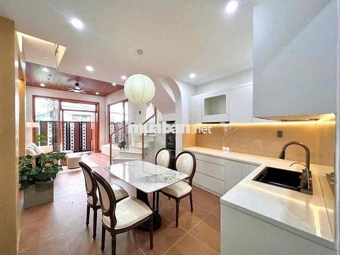 🏡 CHO THUÊ NHÀ 3 TẦNG – KIỆT 2.5M PHAN KẾ BÍNH, HẢI CHÂU – GẦN BAR NEW