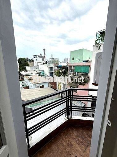 Cho thuê nhà  nguyên căn  góc  hẻm Dương Bá Trạc P1 Quận 8